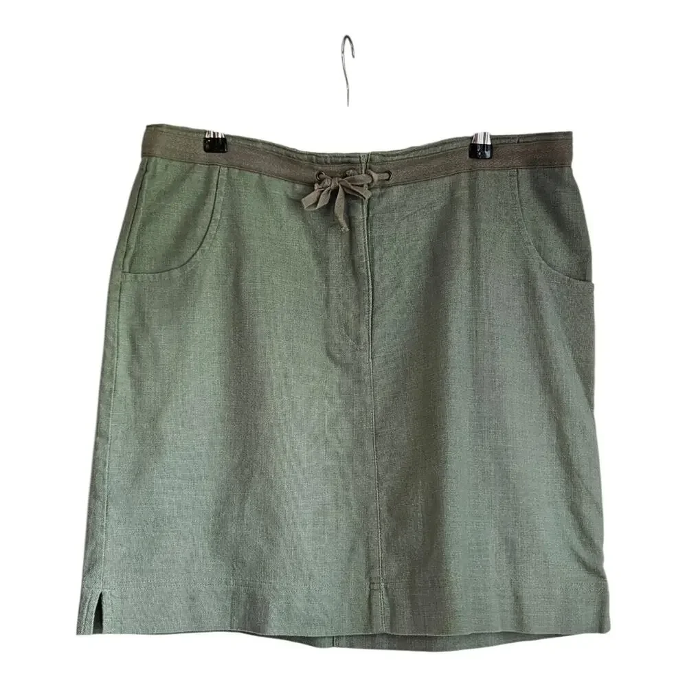 Woolrich Skirt Size 12 Olive Green 100% Cotton Front Pockets